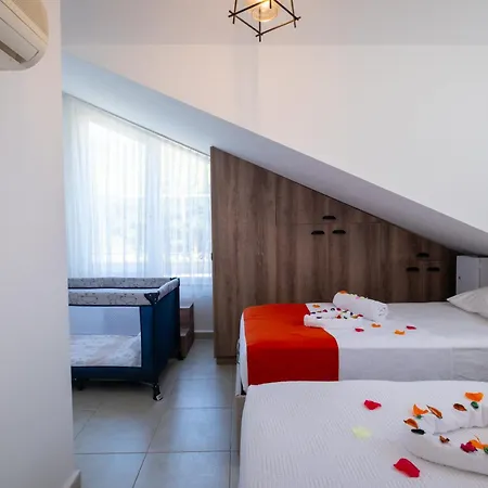 Orkide Villa *