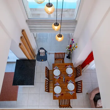 Villa Orkide *